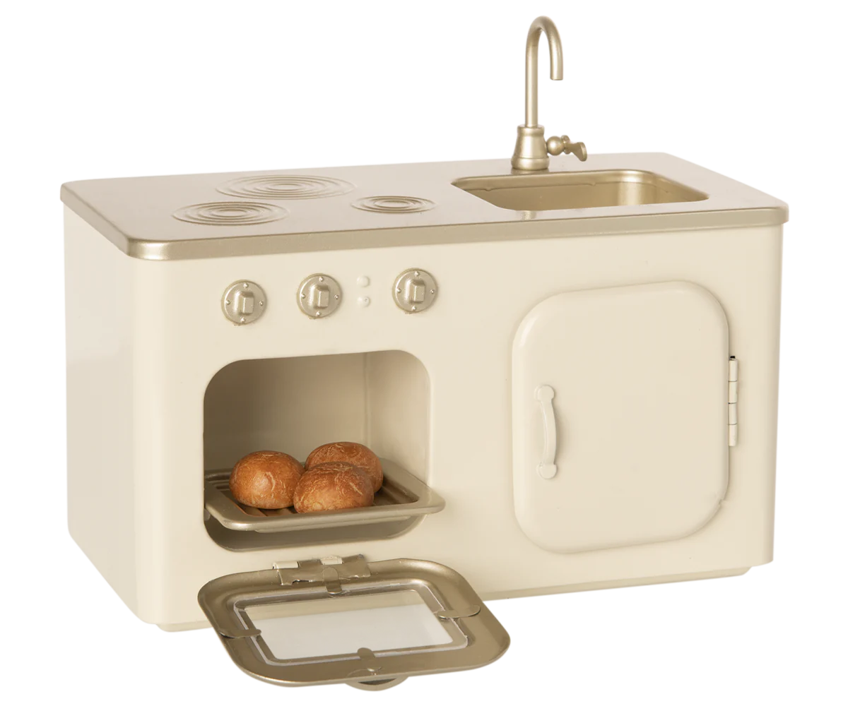 Kitchen, Miniature