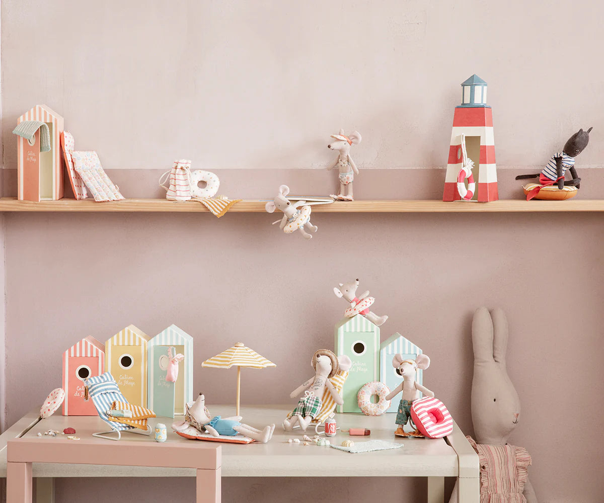 Beach chair set, Mouse