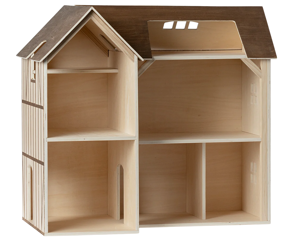 Mouse hole Farmhouse*