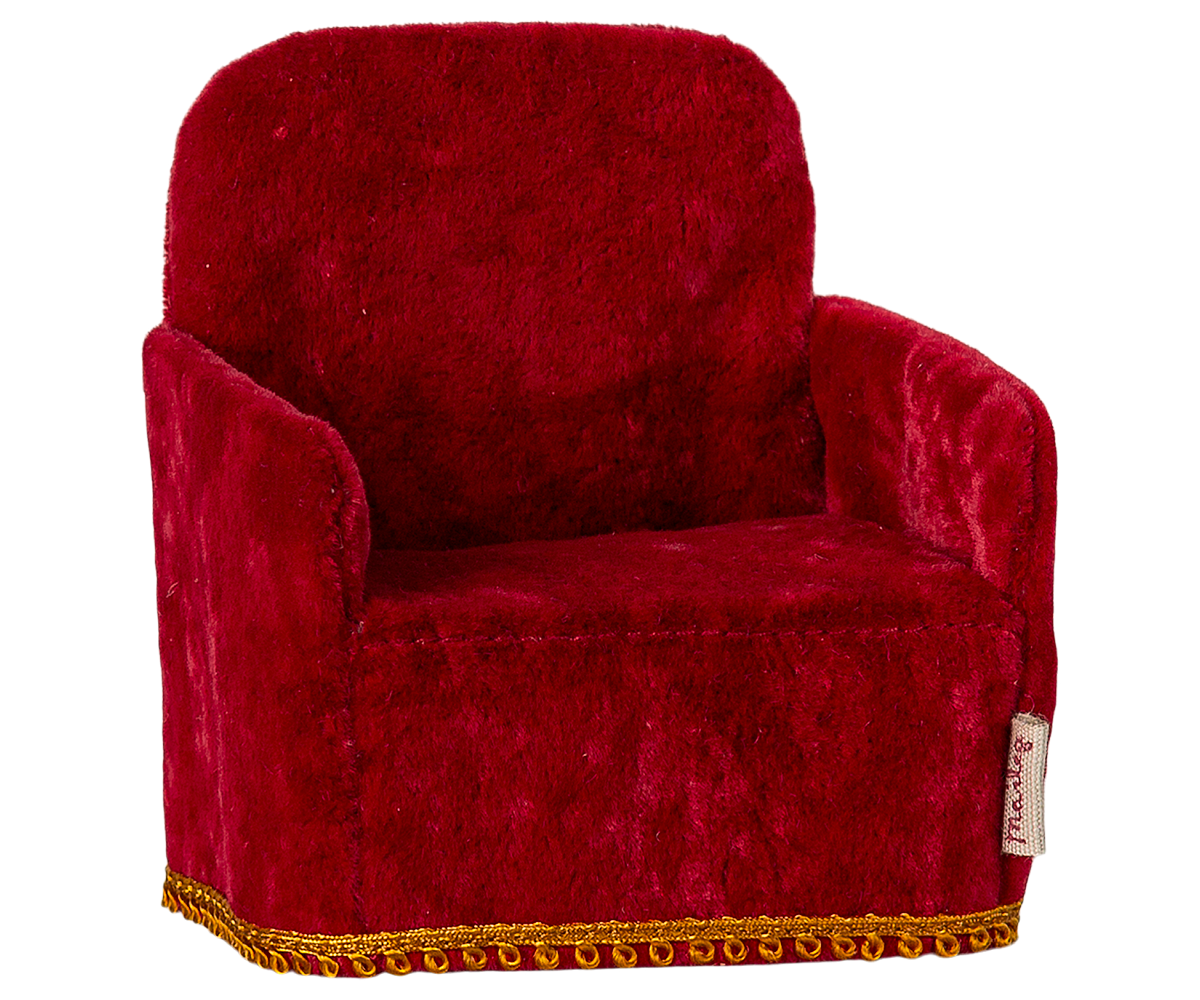 Maileg red mouse folding chair front view