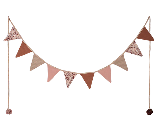 Garland - Rose