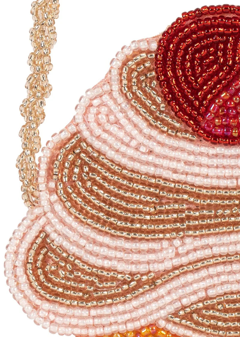 BEADED ICE CREAM PURSE