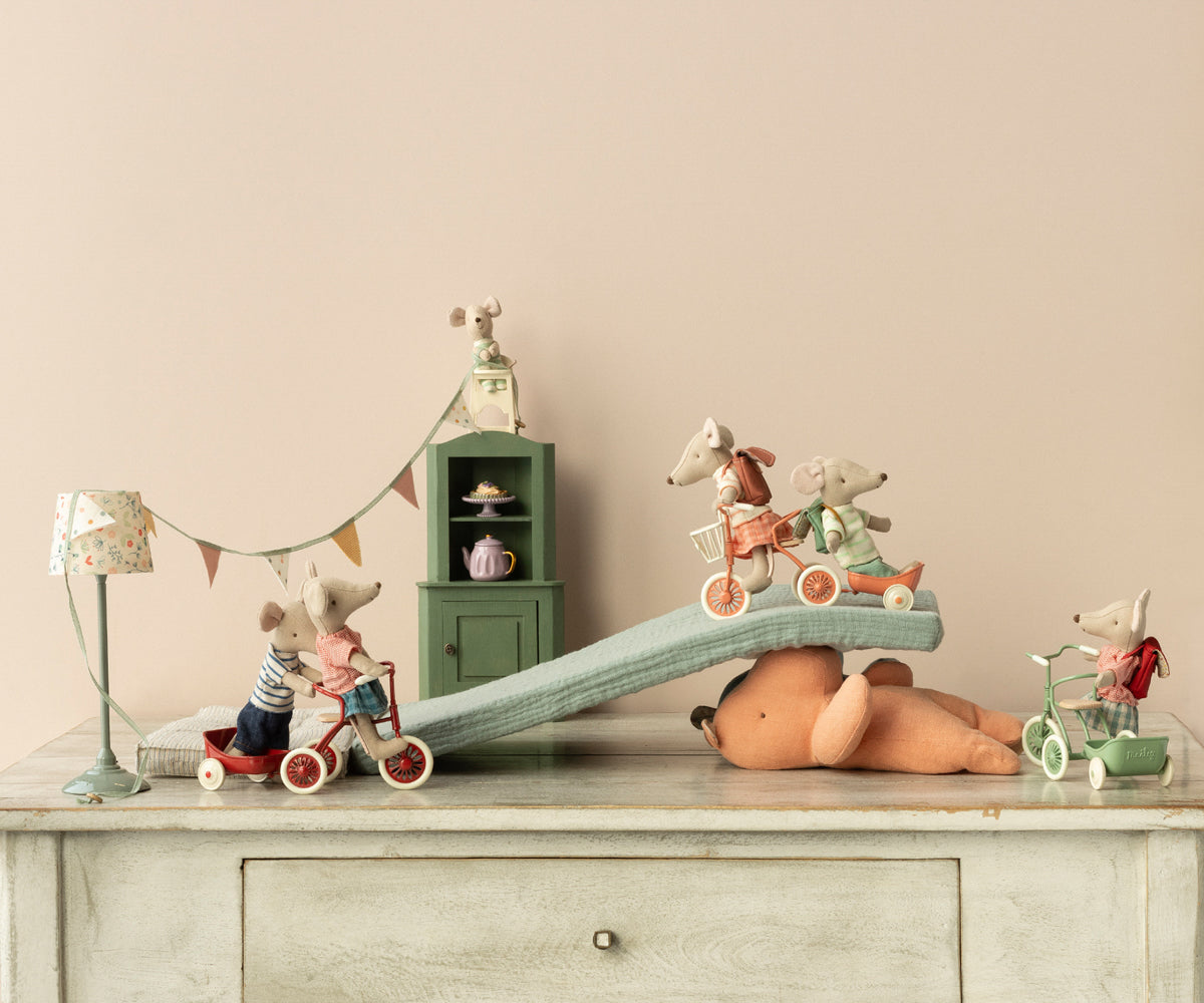 Maileg dark green mouse corner cabinet detail and styled view 3