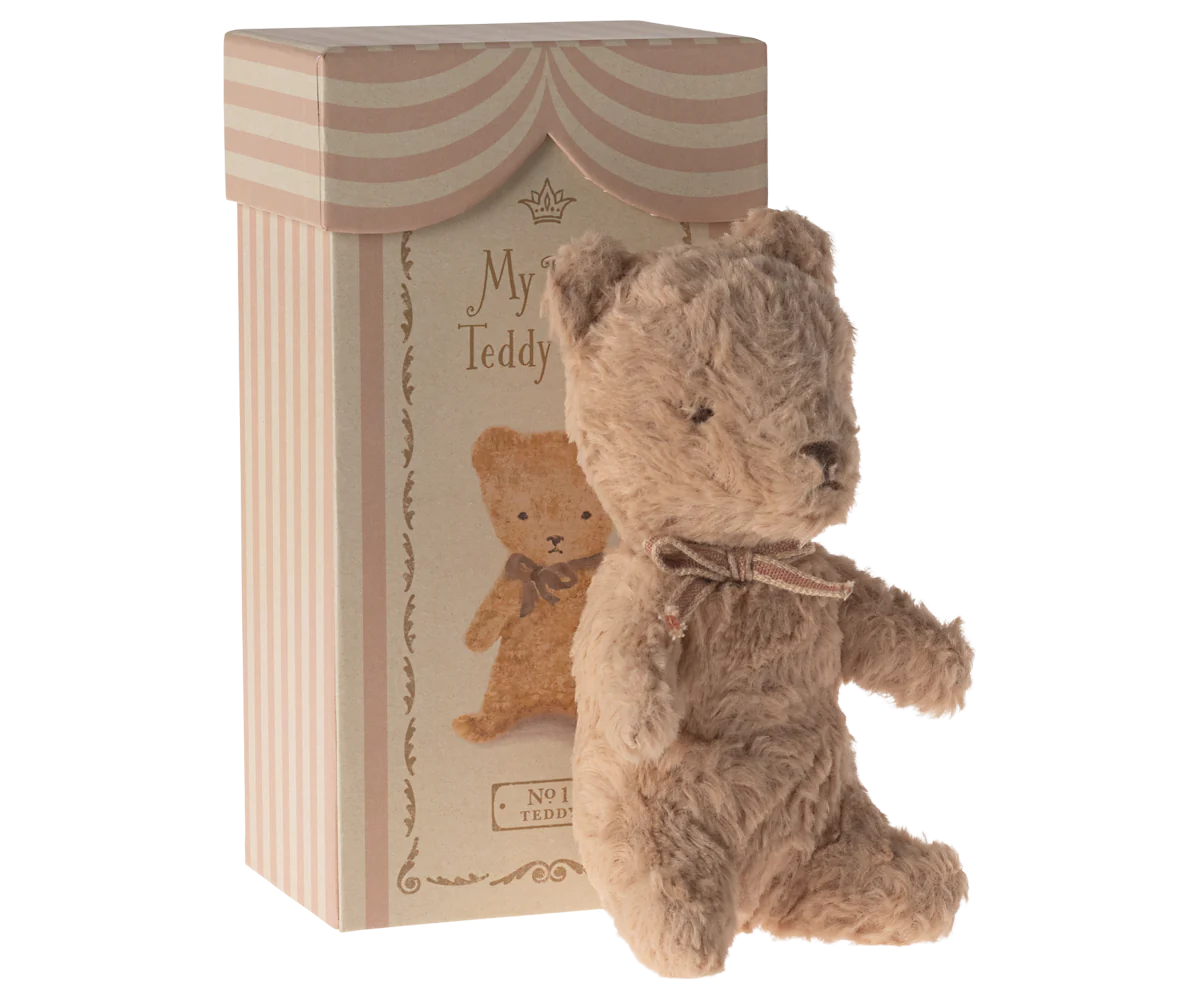 My first teddy - Powder