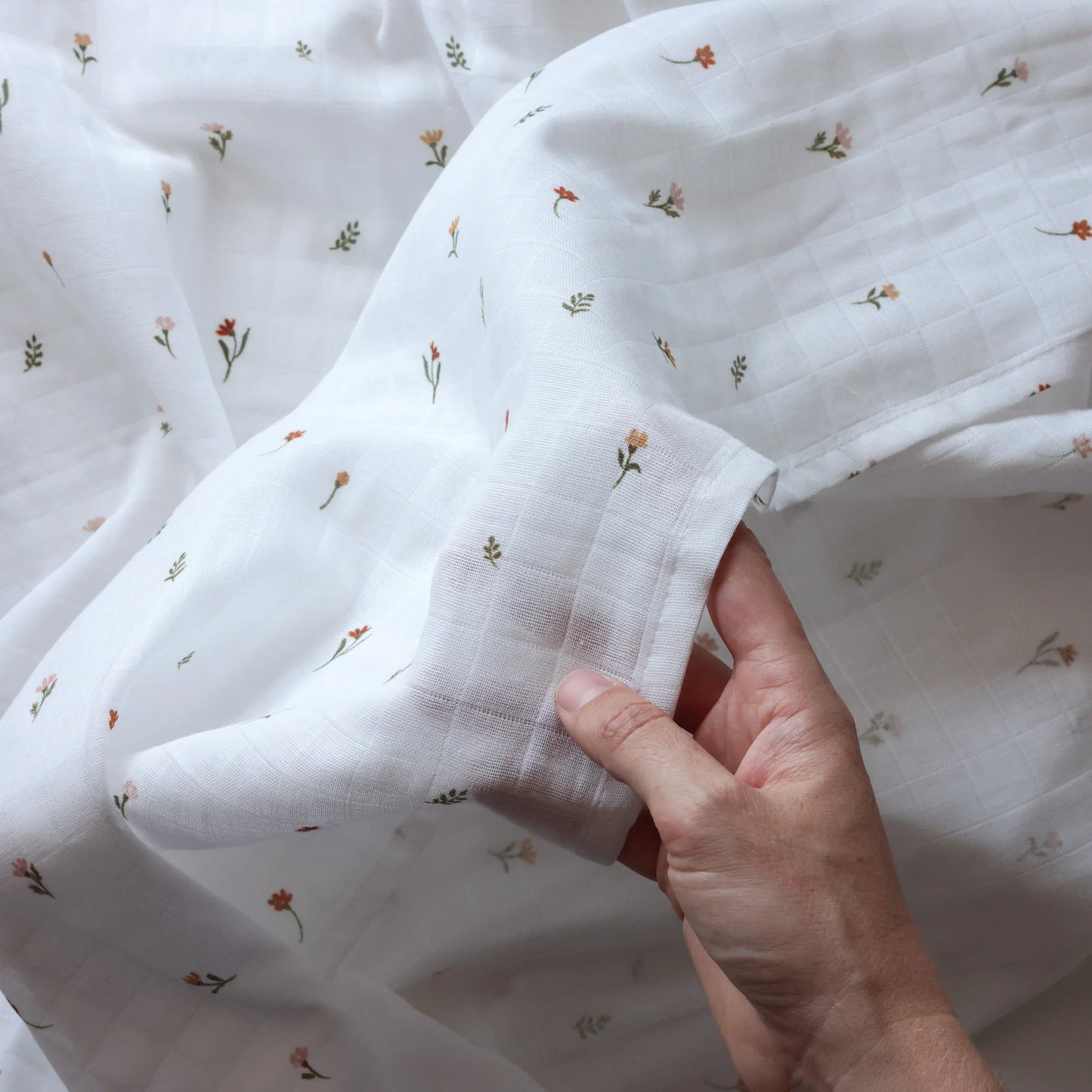 Swaddle Wrap - Cream Floral