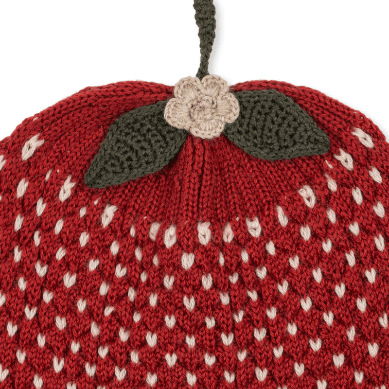 STRAWBERRY BEANIE | TRUE RED