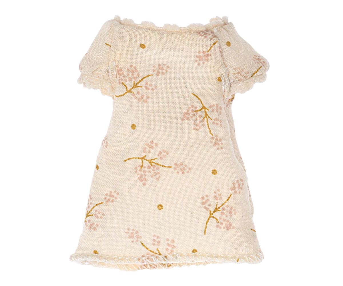 Nightgown, Little Sister
