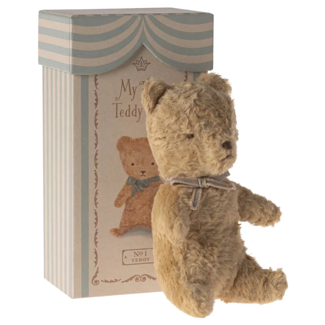 My first teddy - Powder