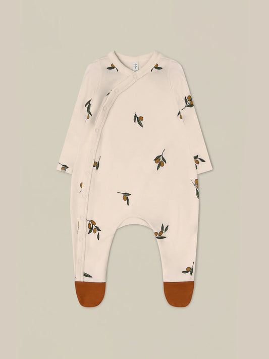 Olive Garden Suit With Contrast Feet
