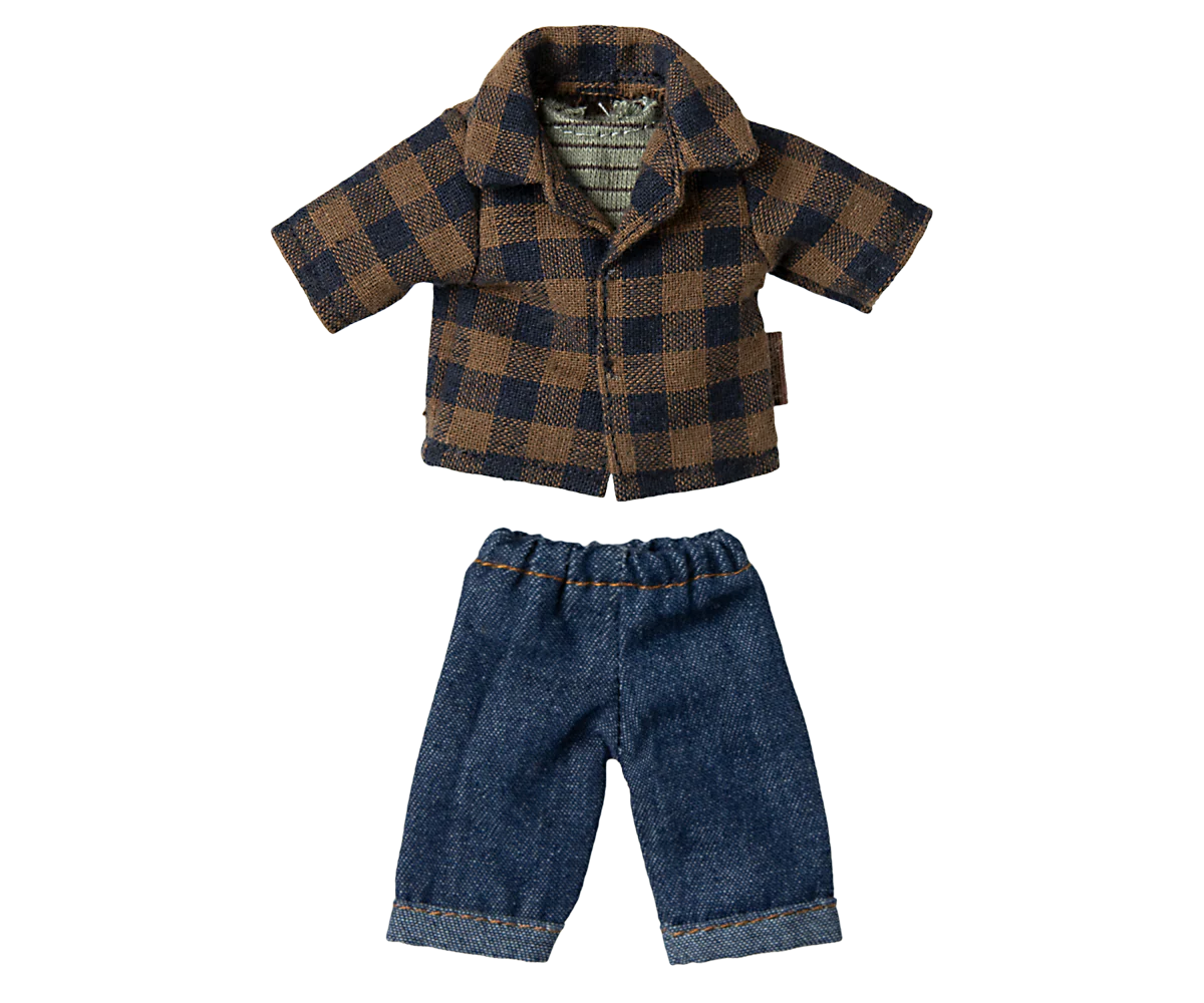 Brown checked shirt and pants, Dad mouse