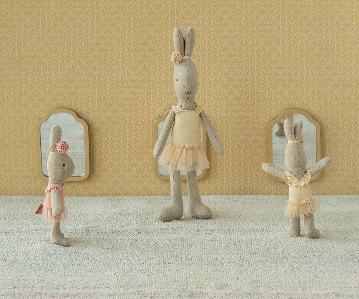 Rabbit size 1, Classic - Ballet suit and skirt cream