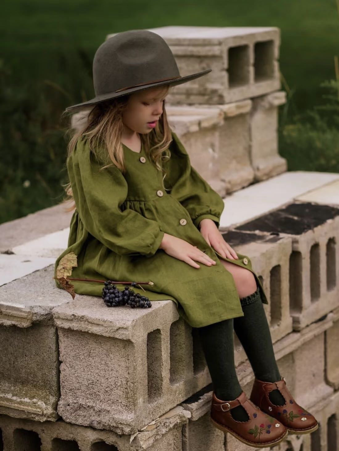 Blackberries T-Bar Scallop