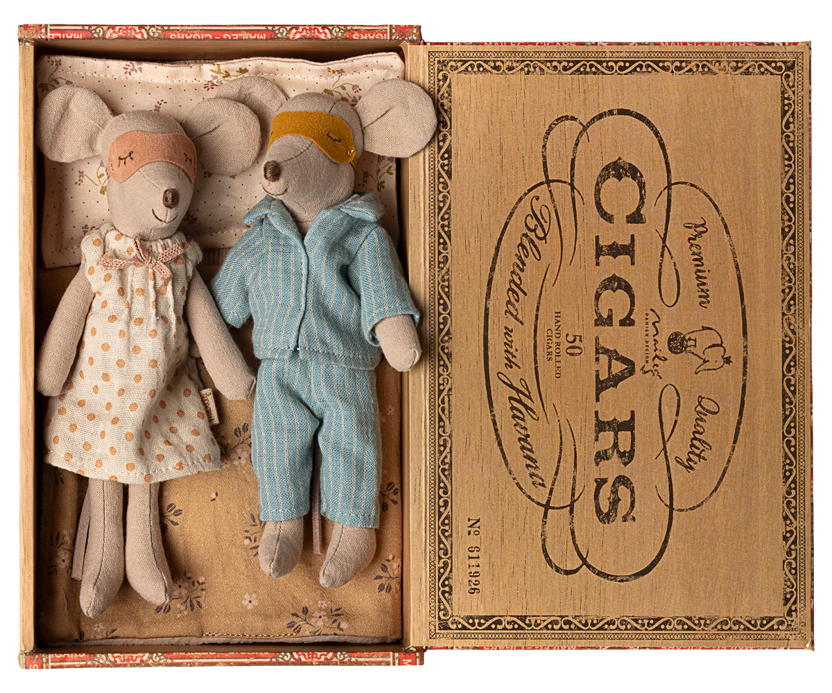 Mum and dad mice in cigarbox