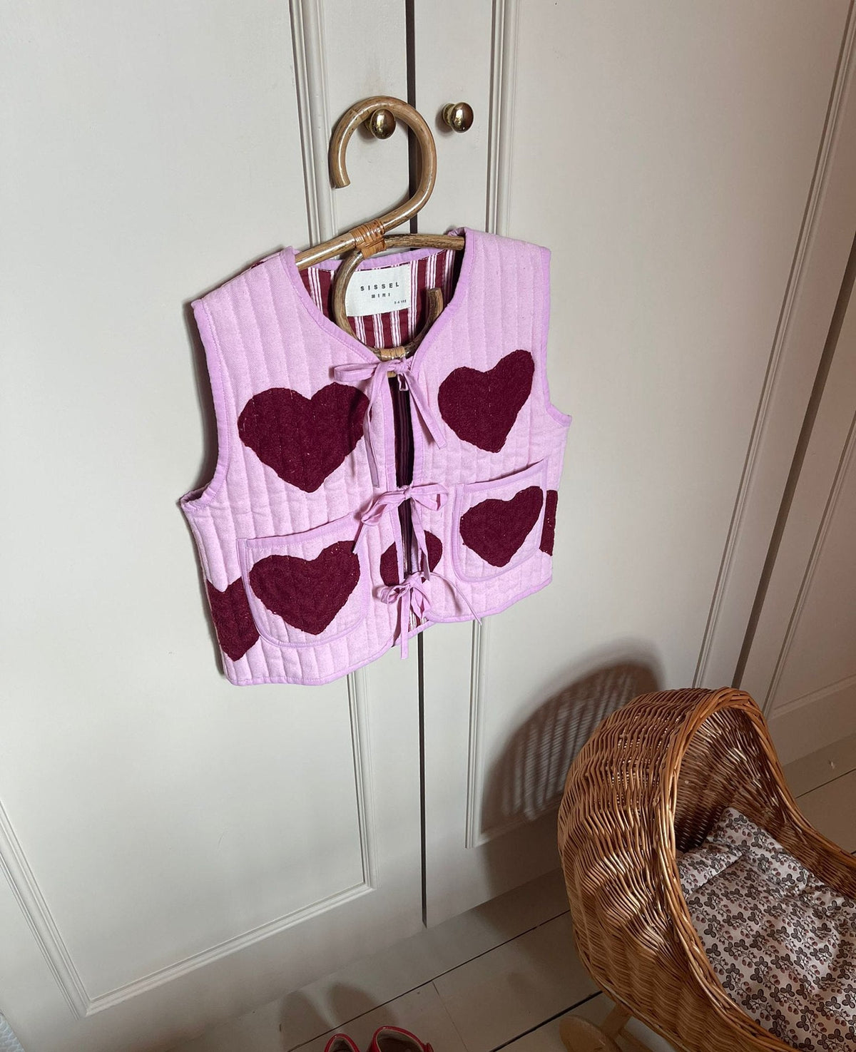 Honey MINI Vest - Burgundy Hearts – official product image 3