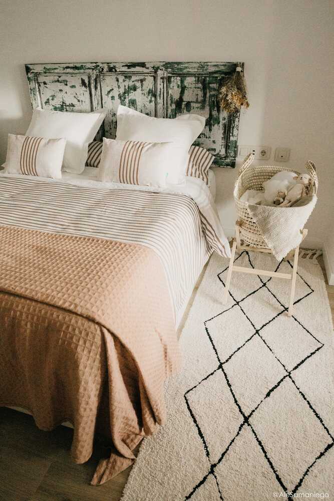 Lorena Canals Washable Runner Rug Bereber Beige – styling and detail