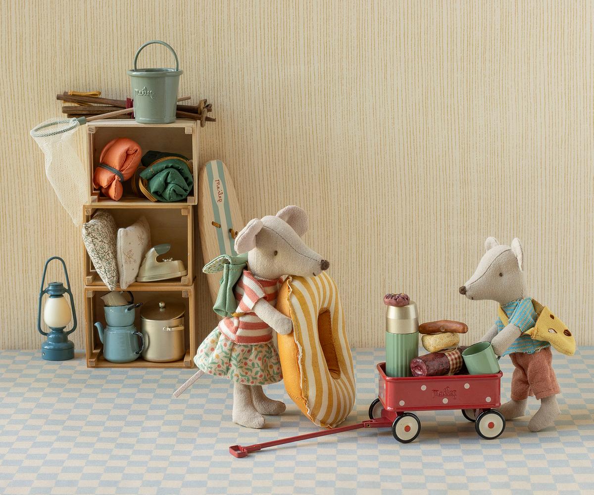 Maileg Wagon, Mouse - Red, view 2