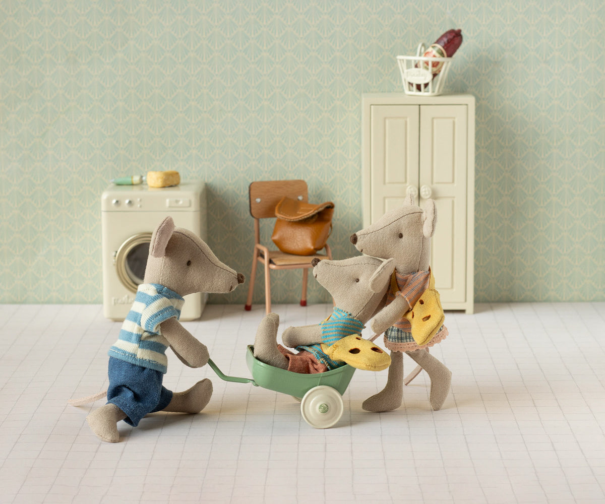 Maileg Little Sister Mouse with Bag in mouse house play scene
