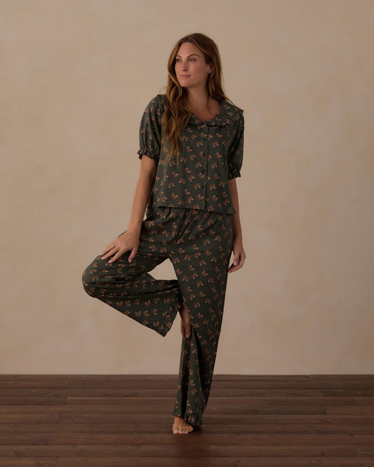 Rylee + Cru Women's Ruffle Pajamas Evergreen Bouquet - photo 1